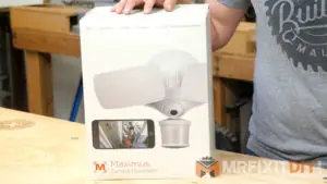 Kuna Maximus floodlight camera motion light install