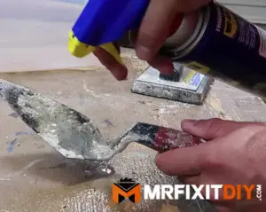 cleaning trowel with wd40